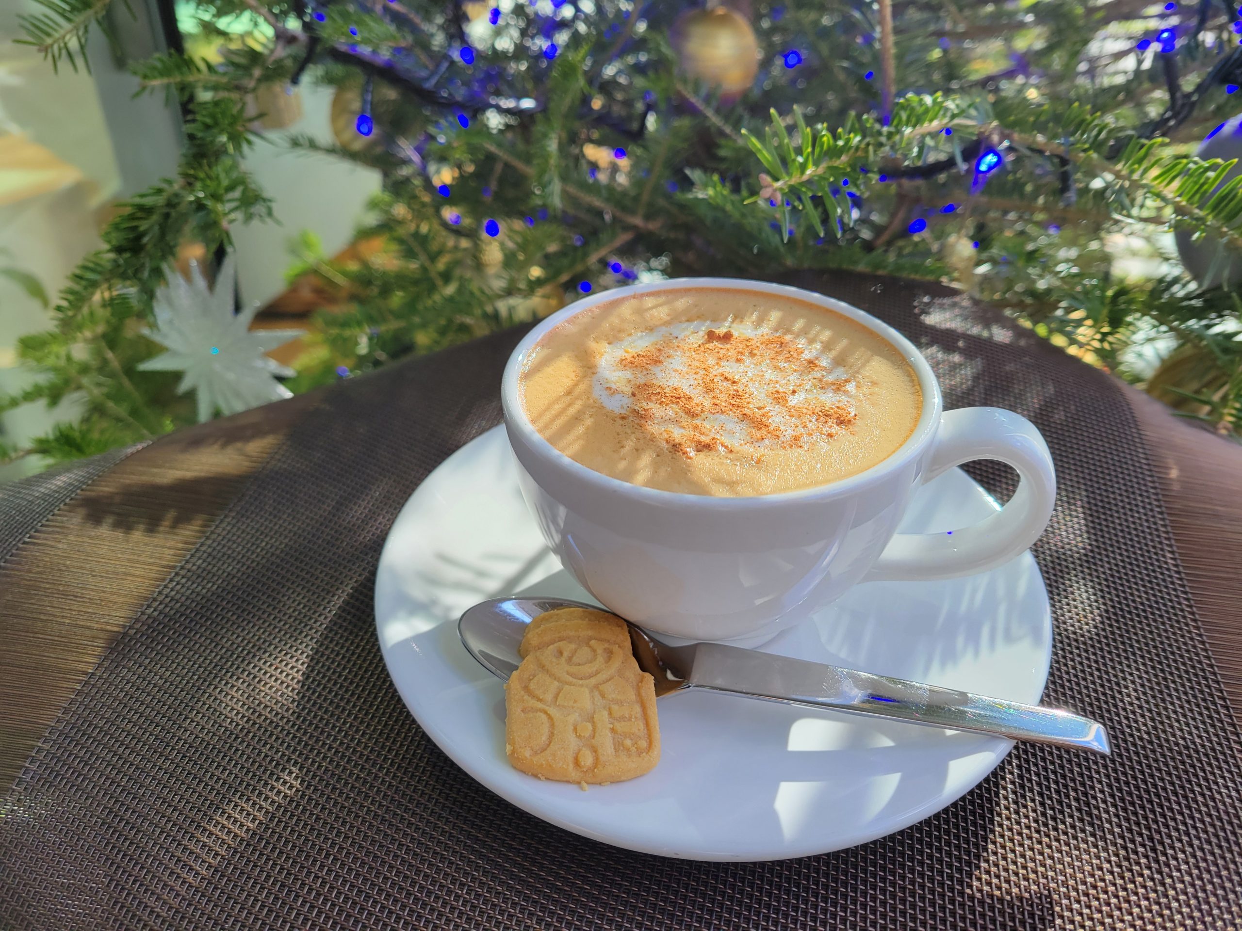 季節限定『ジンジャーブレッドラテ』